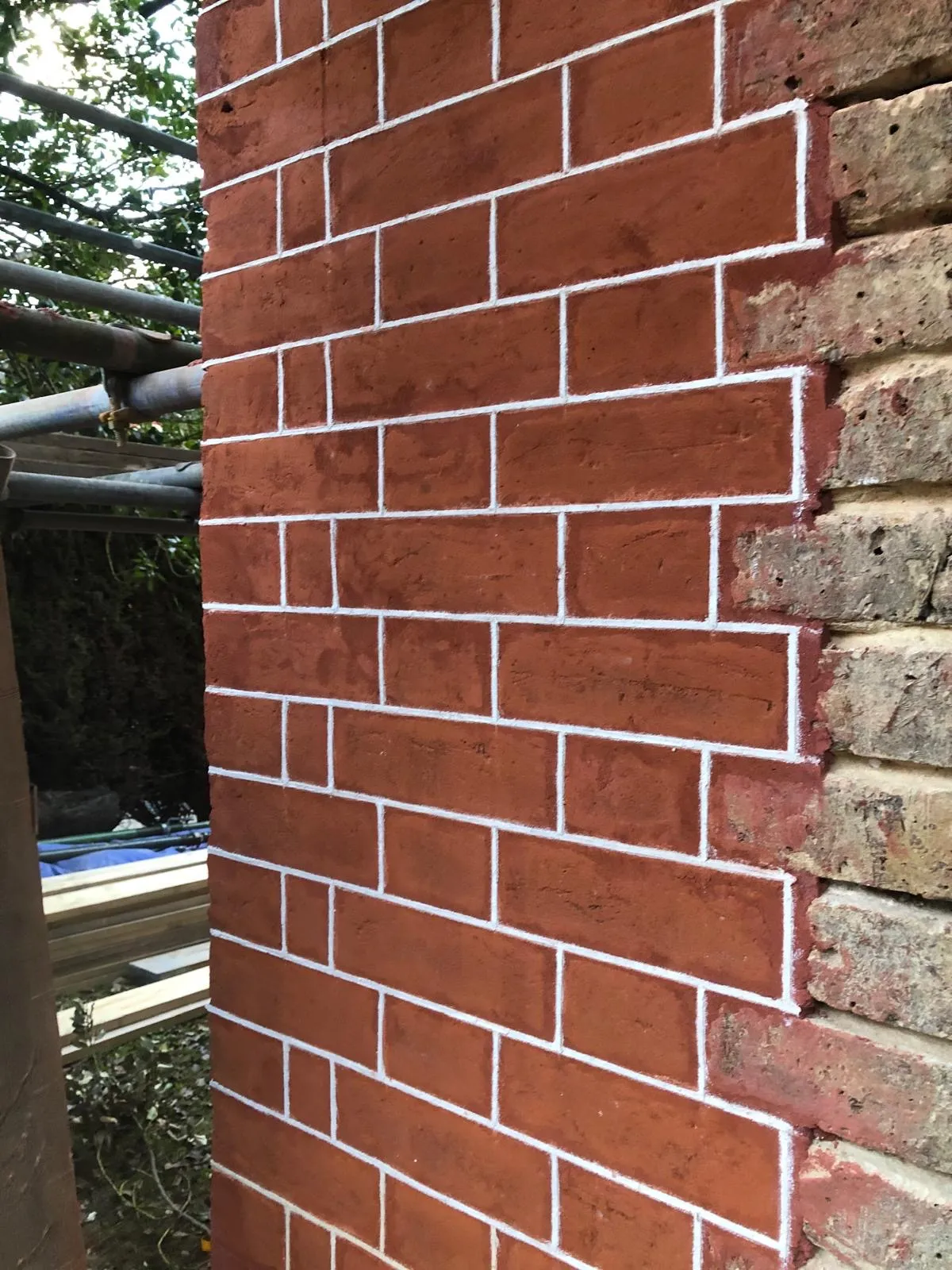 Specialists in Tuck, Ribbon & Penny Roll Pointing detail